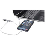 4 portni razdelilnik z vhodoma USB-A in Type-C
