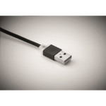 Obesek za ključe s usb kablom