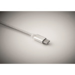 Obesek za ključe s usb kablom